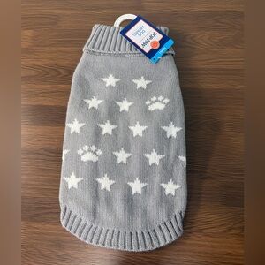 Top Paw Gray Dog Sweater with White Accents Size Small NWT